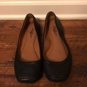 Lucky Brand Black Flats